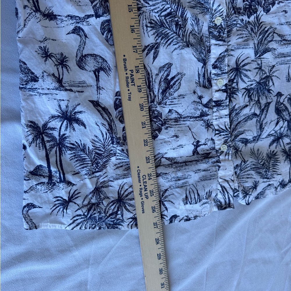 J. McLaughlin White and Blue Tropical Button-Down Shirt - Picture 9 of 10